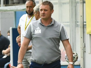 Tréner Miroslav Nemec. 