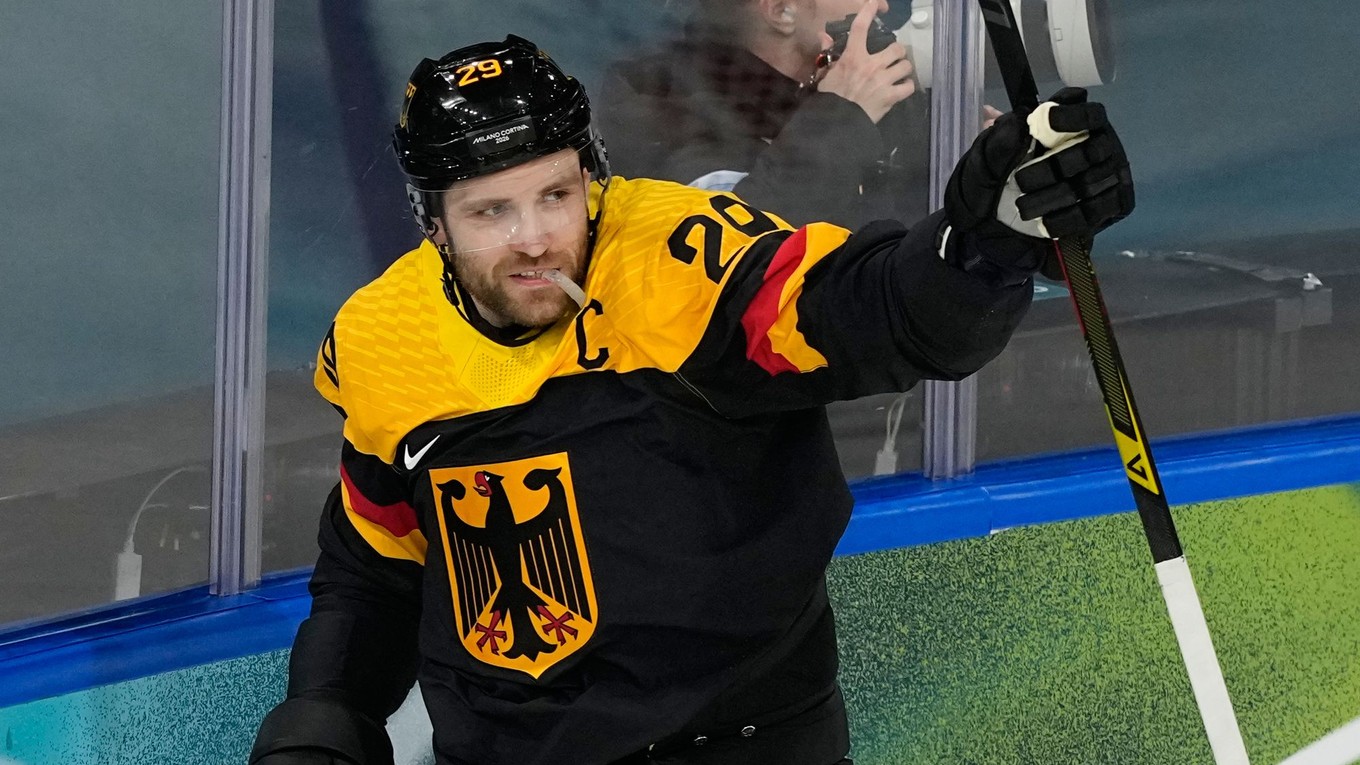 Nemecký hokejista Leon Draisaitl (29).