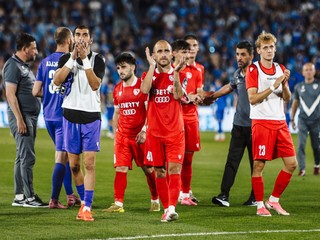 Záber zo zápasu ŠK Slovan Bratislava - Iberia 1999 Tbilisi v odvete 2. predkola Ligy majstrov