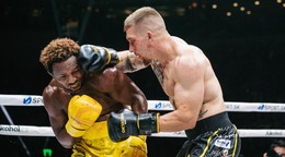 Mazuch v súboji so Silvom.