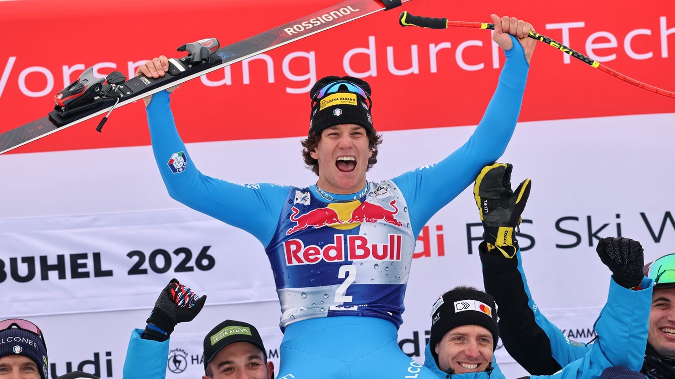 Giovanni Franzoni oslavuje víťazstvo