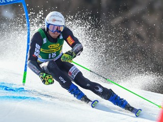 Adam Žampa dnes ide 1. kolo obrovský slalom v stredisku Sölden 2021.