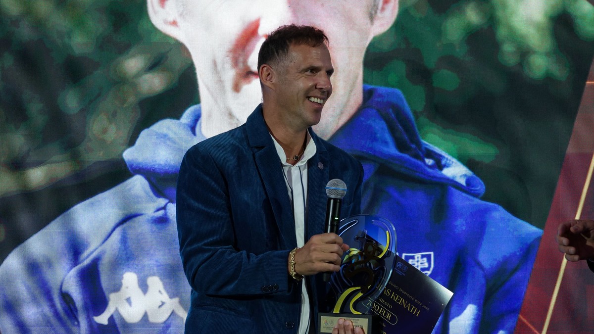 Na snímke deaflympijský reprezentant SR v stolnom tenise Thomas Keinath získal 1. miesto v kategórii Muži.