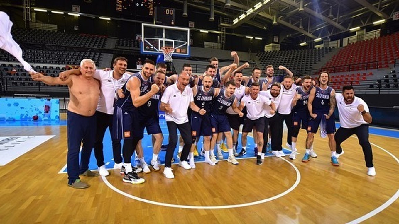 Slovenskí basketbalisti po postupe do kvalifikácie MS v basketbale 2023.