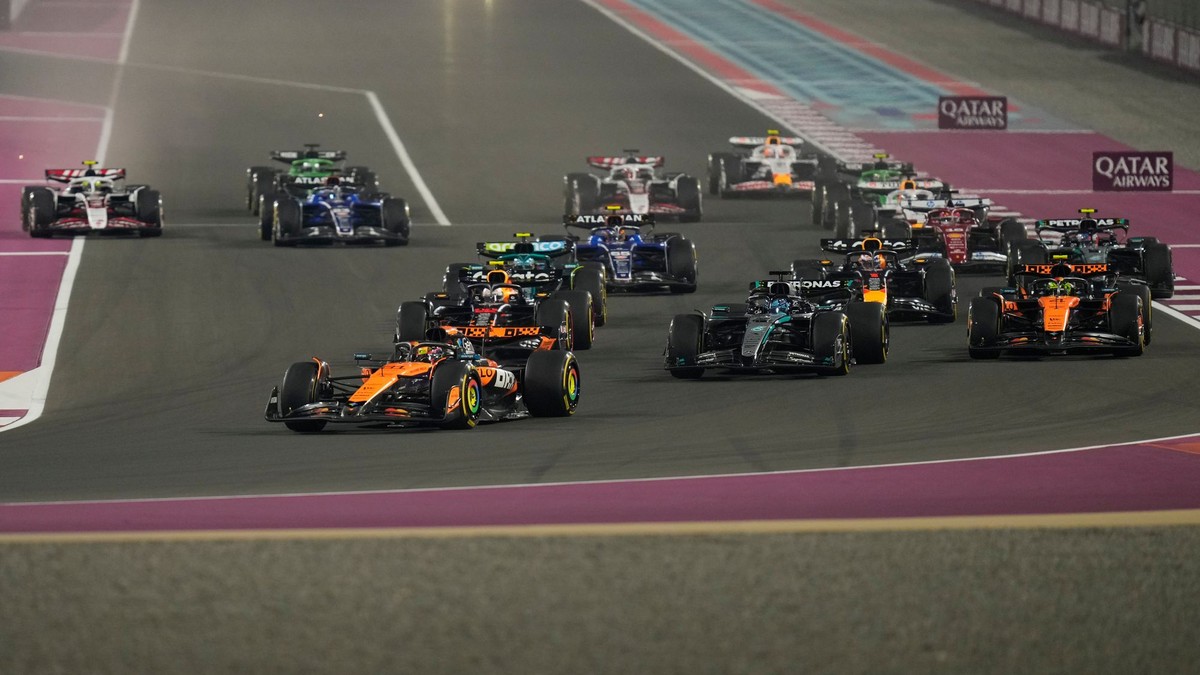 Monoposty F1 počas Veľkej ceny Kataru.
