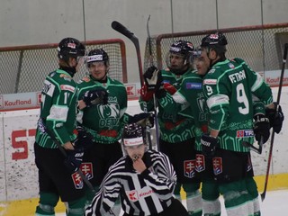 Gólové oslavy hokejistov HK Detva.