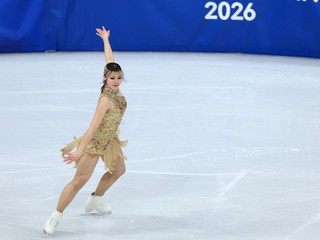 Alysa Liuová počas voľnej jazdy na ZOH v Miláne.