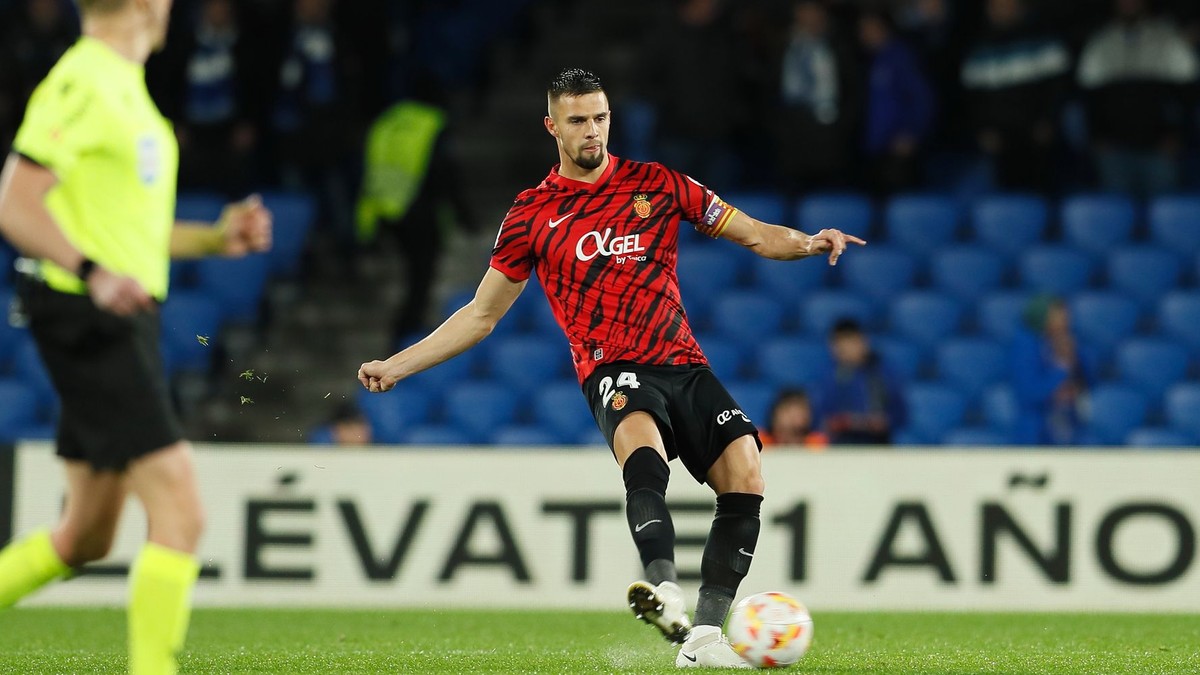 Martin Valjent v drese RCD Mallorca.