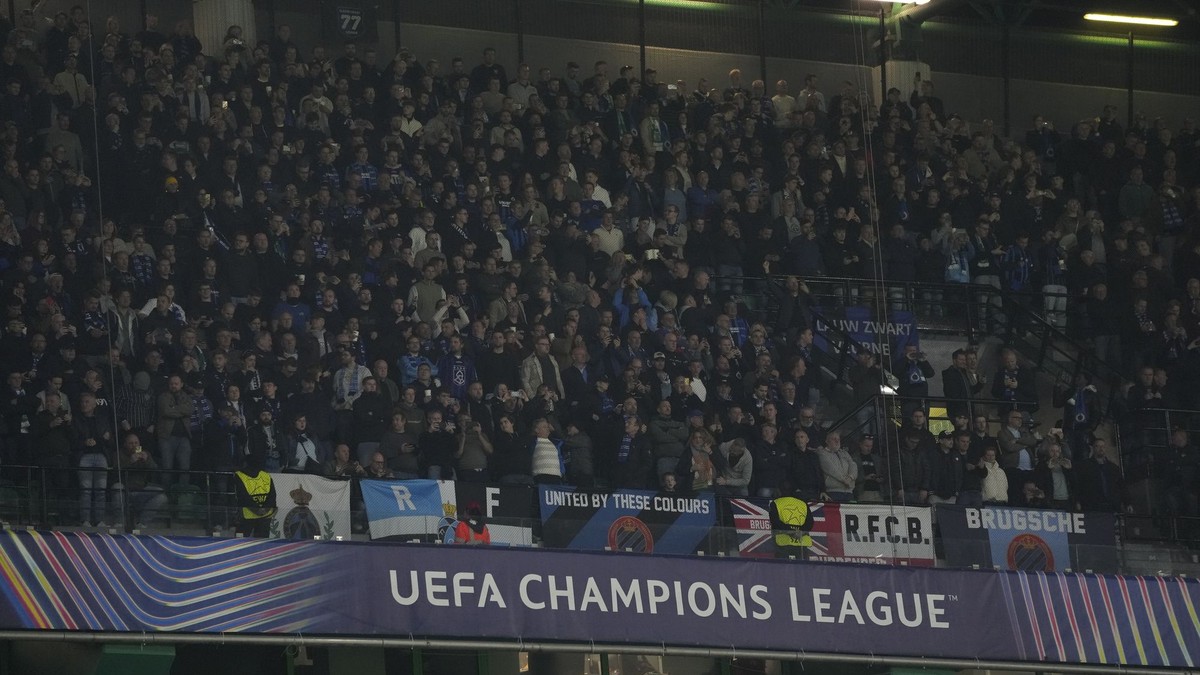 Fanúšikovia klubu FC Bruggy