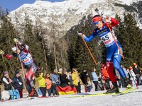 ONLINE: Zmiešaná štafeta jednotlivcov dnes na MS v biatlone 2025