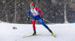 Anastasia Kuzminová počas šprintu žien na MS v biatlone 2025. 