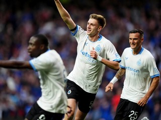 Club Bruggy oslavuje gól. 