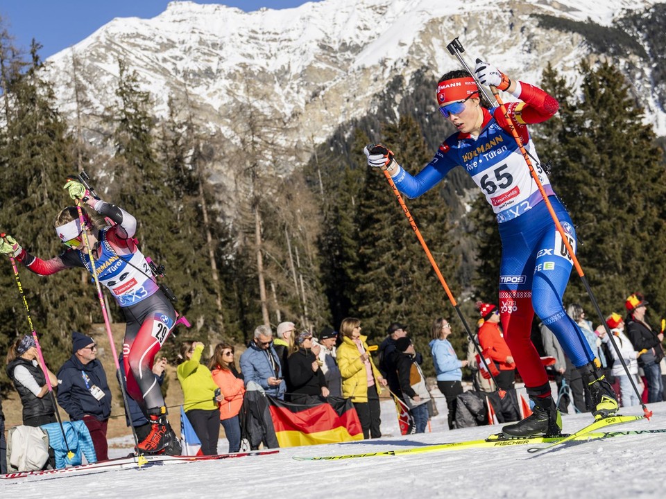 ONLINE: Zmiešaná štafeta jednotlivcov dnes na MS v biatlone 2025