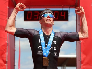 Richard Varga sa teší z druhého miesta v cieli The Championship v Šamoríne 2022.