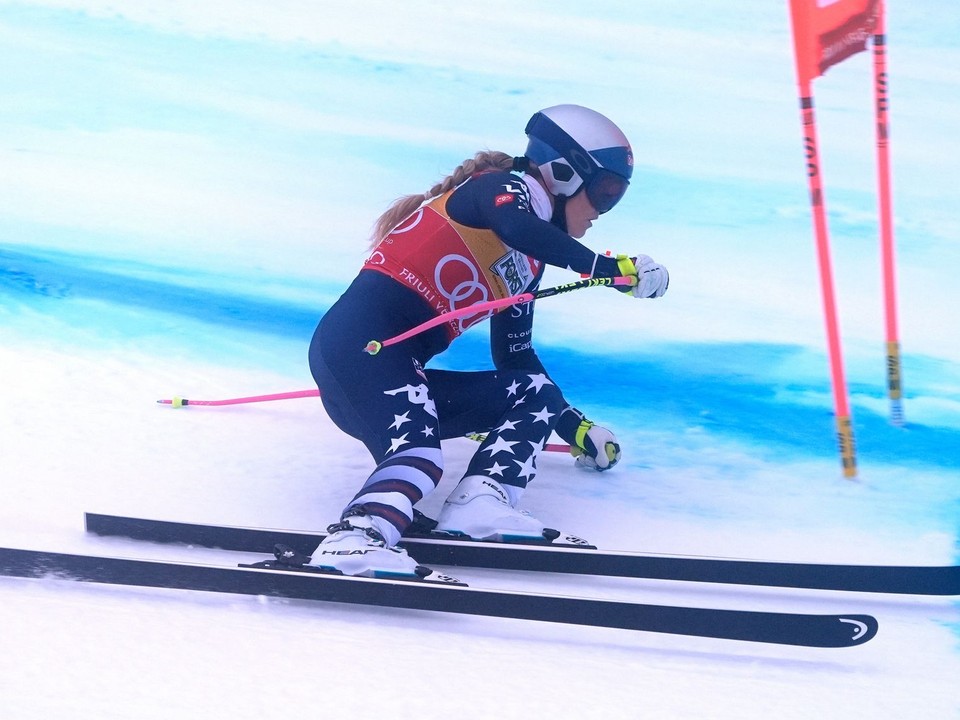 Američanka Lindsey Vonnová počas zjazdu v talianskom Tarvisiu.