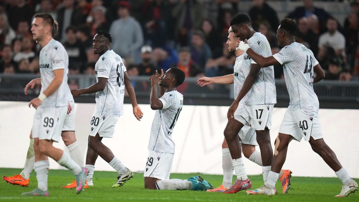 Plzeň oslavuje gól.