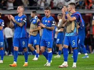 Slovenskí futbalisti po zápase Slovensko - Portugalsko v kvalifikácii EURO 2024.