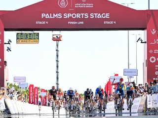 Jonathan Milan sa stal víťazom štvrtej etapy Okolo UAE.