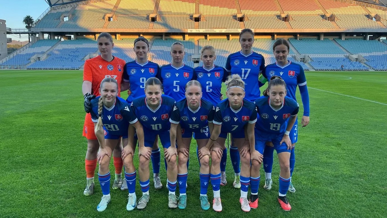 Slovenské futbalistky do 19 rokov.
