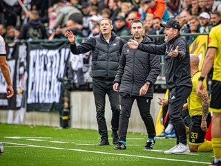 Lavička Petržalky.