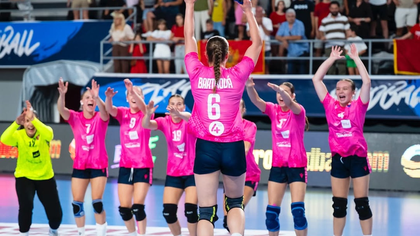 Slovenská hádzanárka Mária Bartková počas ME U17 2025.