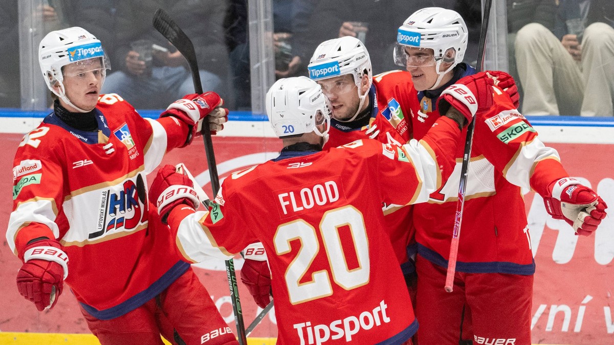 Hráči Liptovského Mikuláša sa tešia z gólu