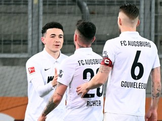 Futbalisti FC Augsburg.