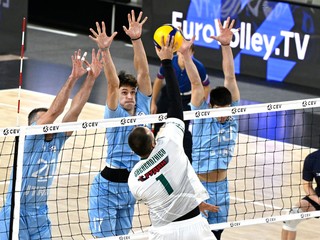 Na snímke hráči VK Slovan Bratislava a Beroe Stara Zagora v odvetnom stretnutí 1. kola Challenge Cupu.