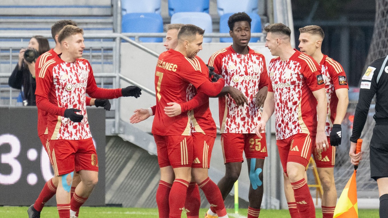 Gólová radosť futbalistov MFK Dukla Banská Bystrica.