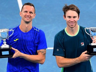 Filip Polášek a John Peers sa stali víťazmi turnaja v Sydney. 
