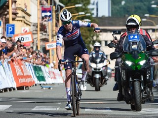 Francúzsky cyklista Rémi Cavagna vyhral prvú etapu pretekov Okolo Slovenska 2023.