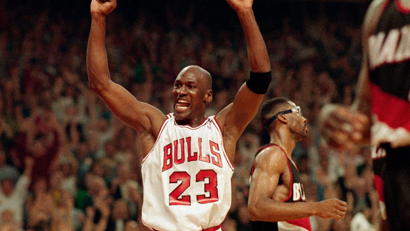 Michael Jordan v drese Chicago Bulls.