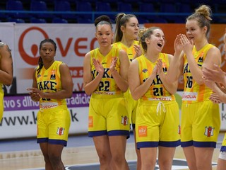 Basketbalistky Young Angels Košice.