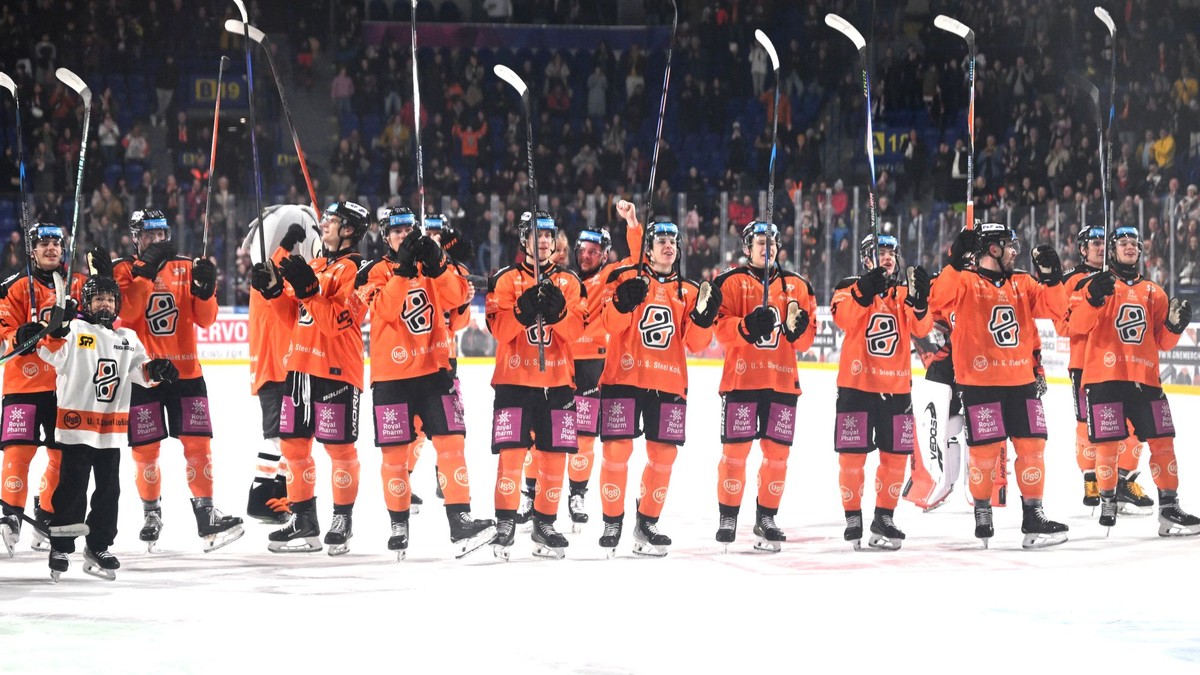 Radosť hráčov Košíc po víťazstve.