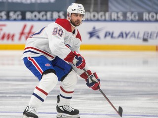 Tomáš Tatar v drese tímu Montreal Canadiens.