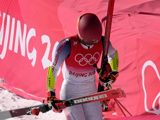 Sklamaná americká lyžiarka Mikaela Shiffriová na ZOH 2022.