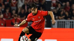 Esteban Lepaul v drese Stade Rennes.