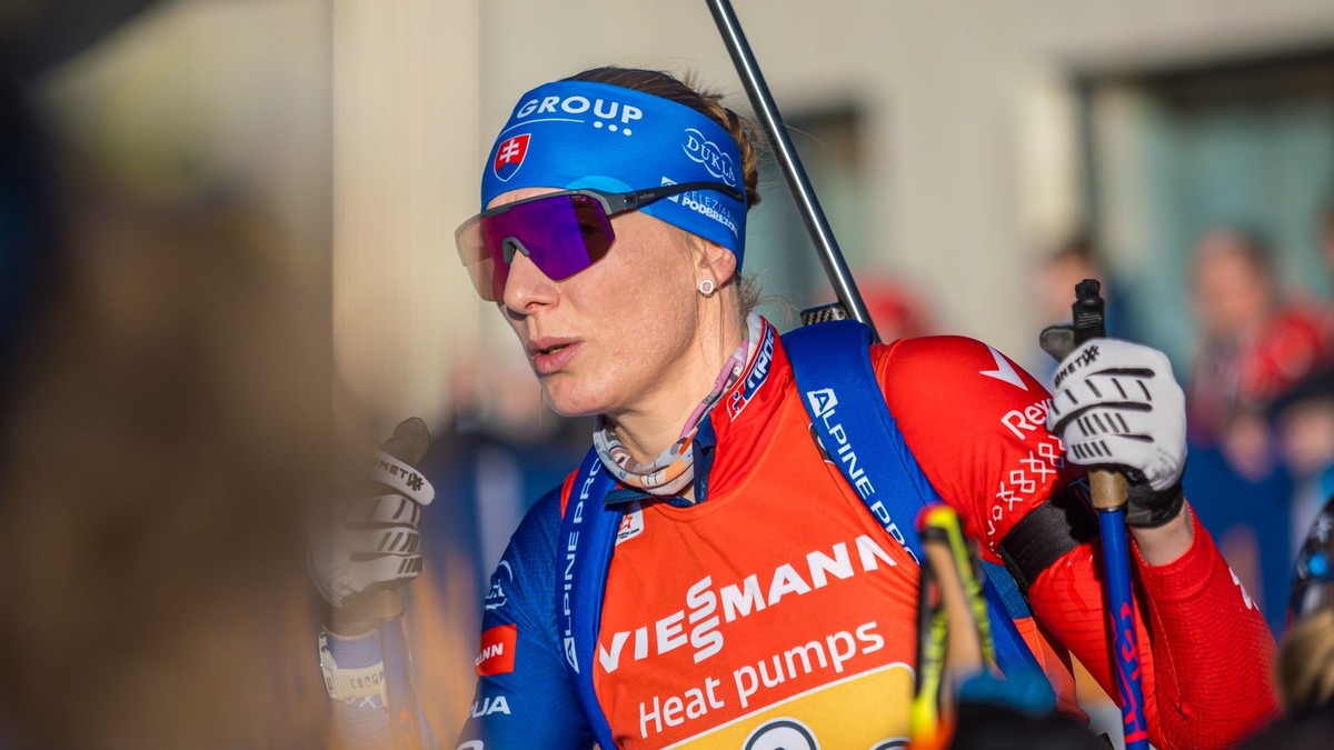 Anastasia Kuzminová v štafete žien v Hochfilzene.