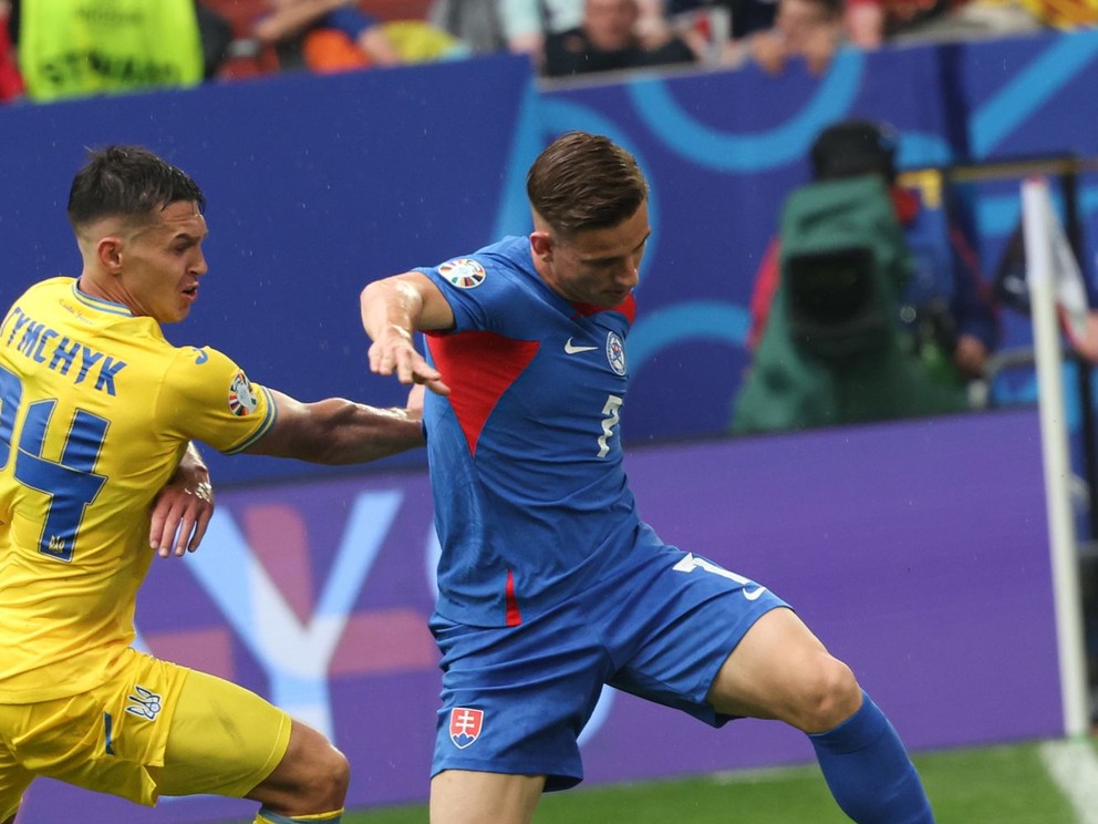 Slovenskí futbaloví reprezentanti prehrali s Ukrajinou 1:2.
