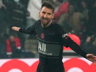 Messi takto oslávil svoj prvý gól v súťaži.