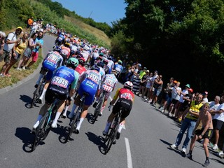 ONLINE: 12. etapa na Tour de France 2025 dnes LIVE.