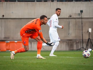 Martin Dúbravka počas zápasu Slovensko - Luxembursko.