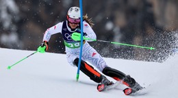 Slovenská lyžiarka Petra Vlhová v slalome tímovej kombinácie na ZOH 2026.