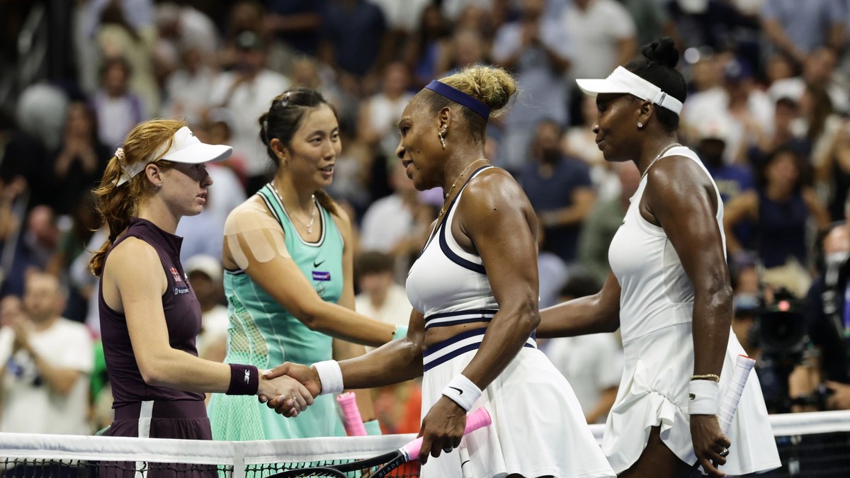 Venus, Serena Williamsové, Maya Jointová a Čan Chao-čching.