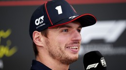 Na snímke je holandský pretekár F1 Max Verstappen. 