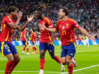 Španielski futbalisti.