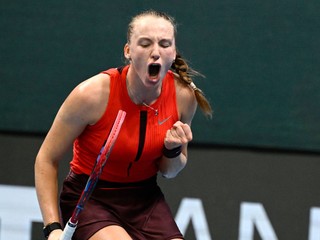 Ruská tenistka Alina Kornejevová