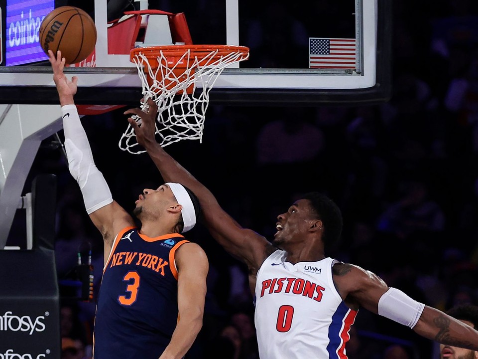 Momentka zo zápasu New York Knicks - Detroit Pistons