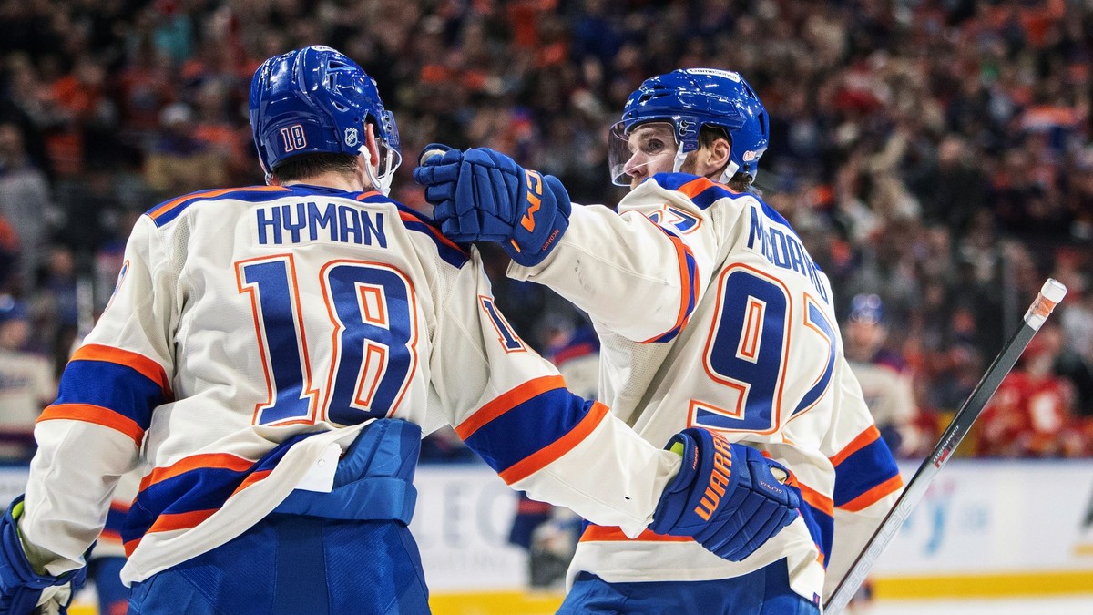 Connor McDavid a Zach Hyman. 