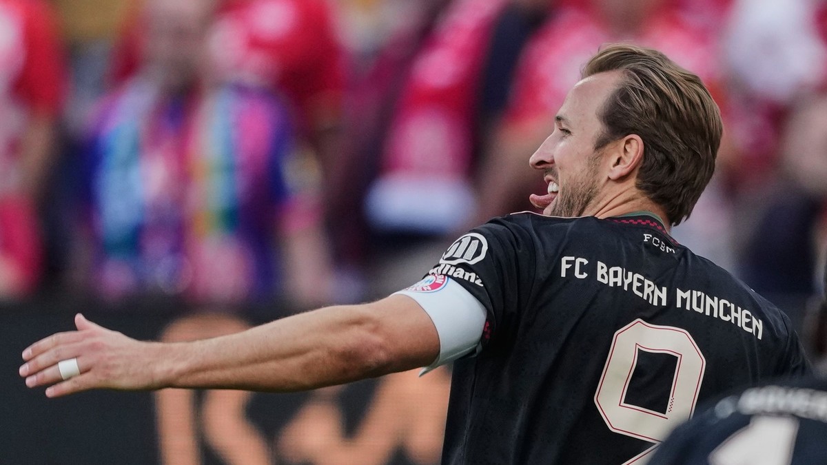 Harry Kane oslavuje gól.